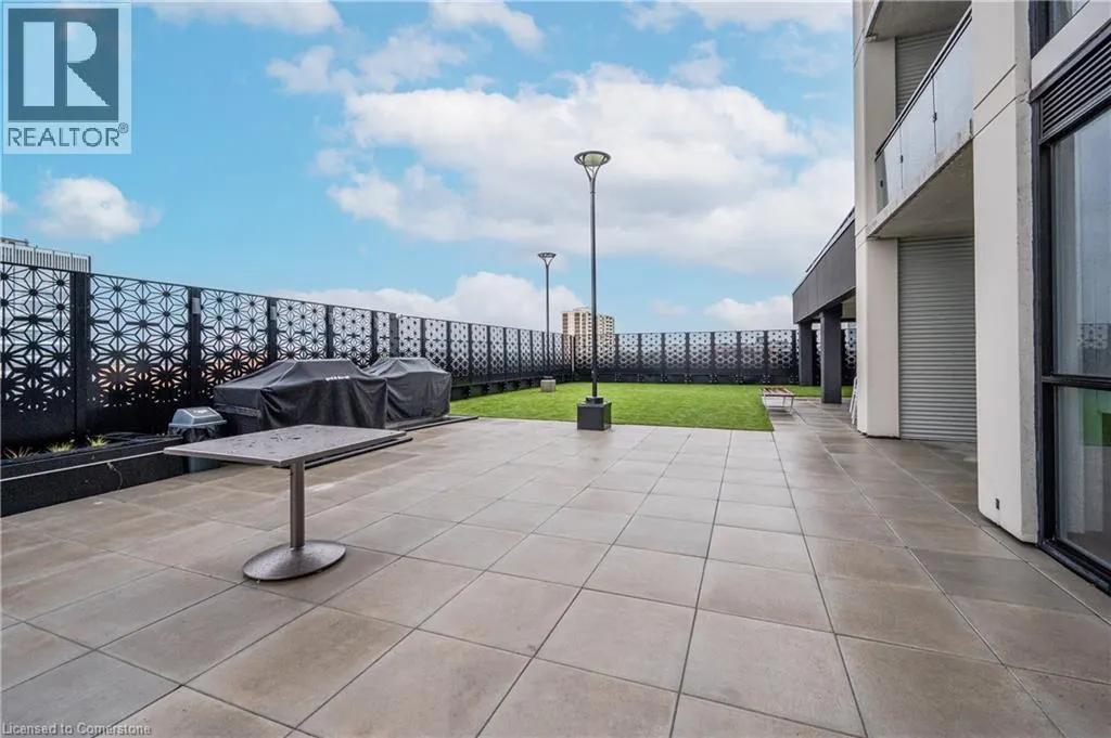 60 CHARLES Street W Unit# 2405, #2405