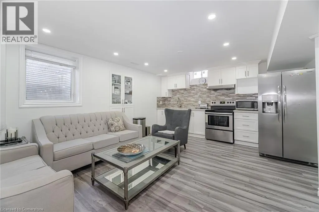 5 FREEDOM OAKS Trail