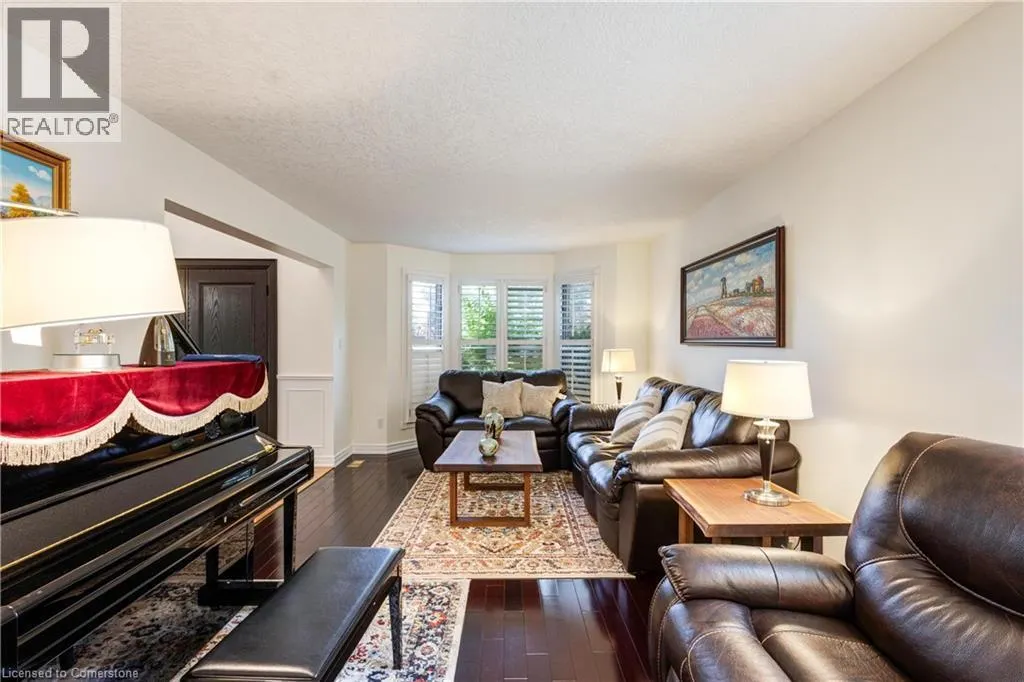 525 LEIGHLAND Drive
