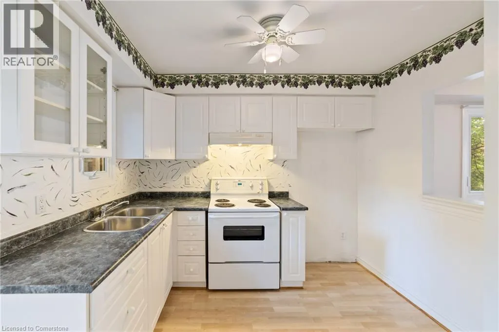 895 MAPLE AVENUE Avenue Unit# 101, #101