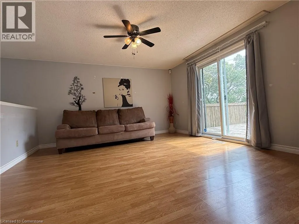 164 HERRON Place