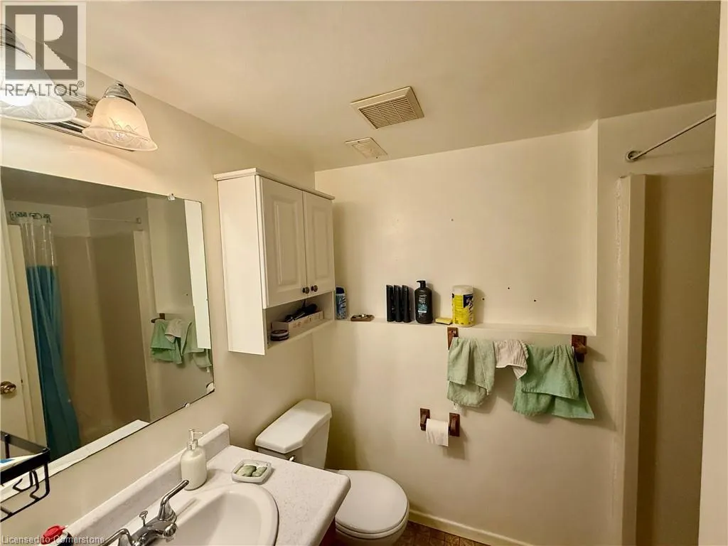 164 HERRON Place
