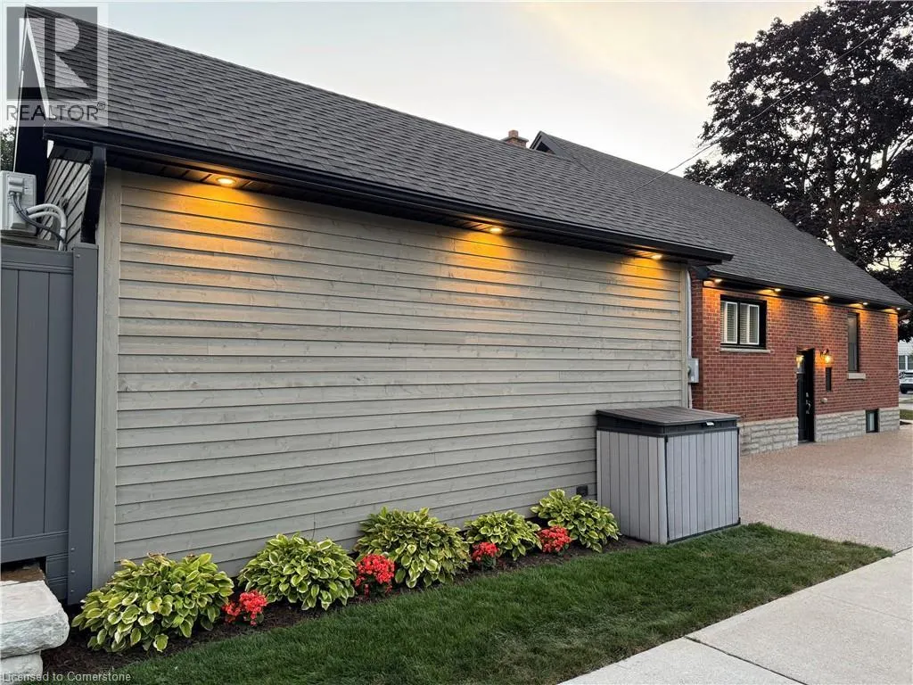 355 BLUCHER Boulevard