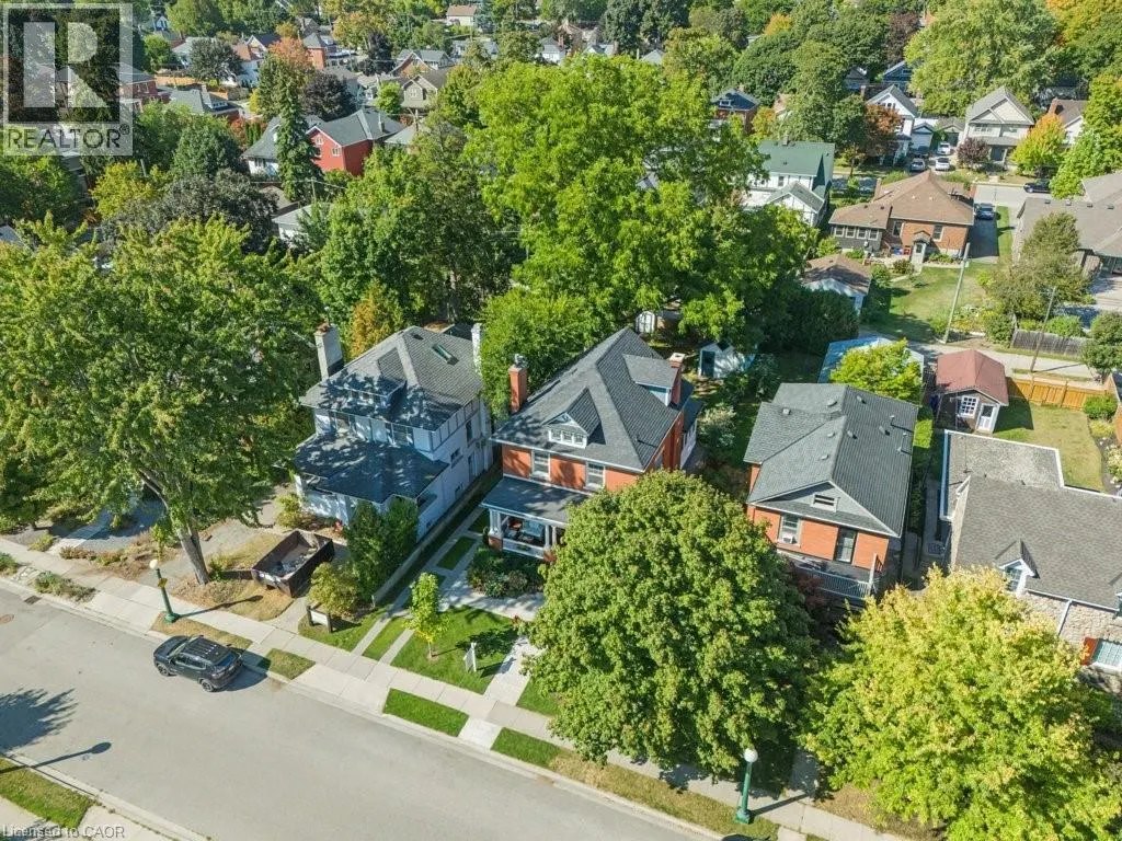 46 BRANT Road S