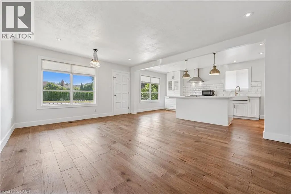79 LORRAINE Drive