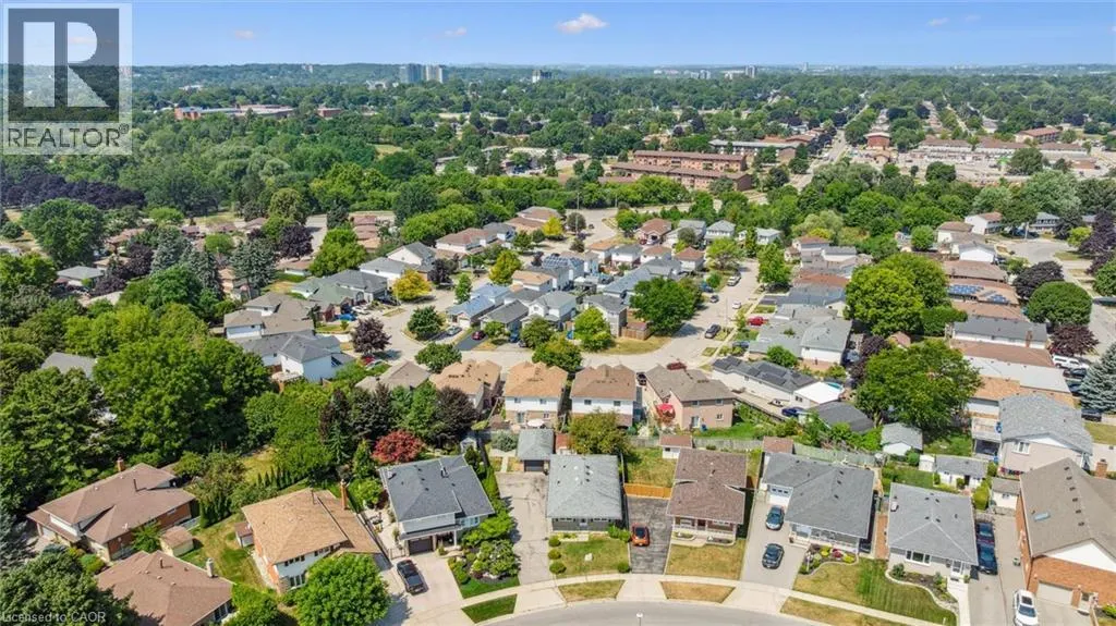 79 LORRAINE Drive
