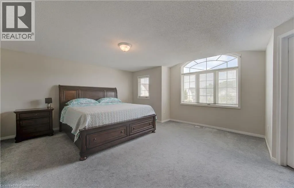 916 VERONICA Court