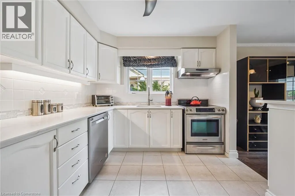 941 GORDON Street Unit# 14, #14