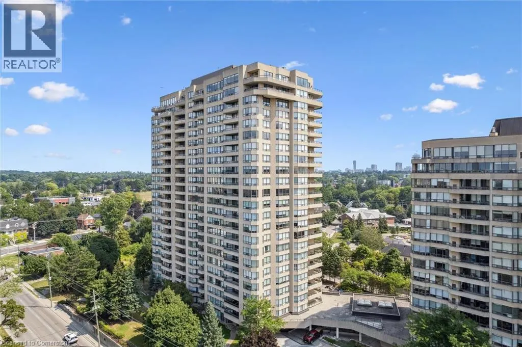 6 WILLOW Street Unit# 704, #704