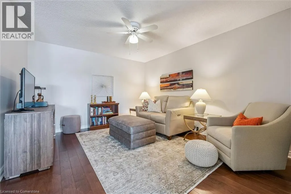 6 WILLOW Street Unit# 704, #704