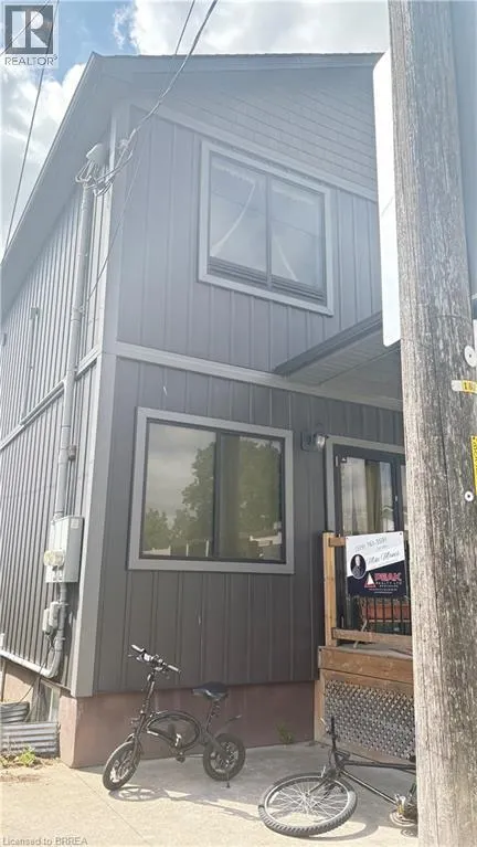129 KING Street