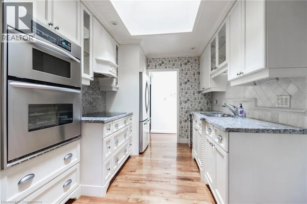 220 BELVENIA Road
