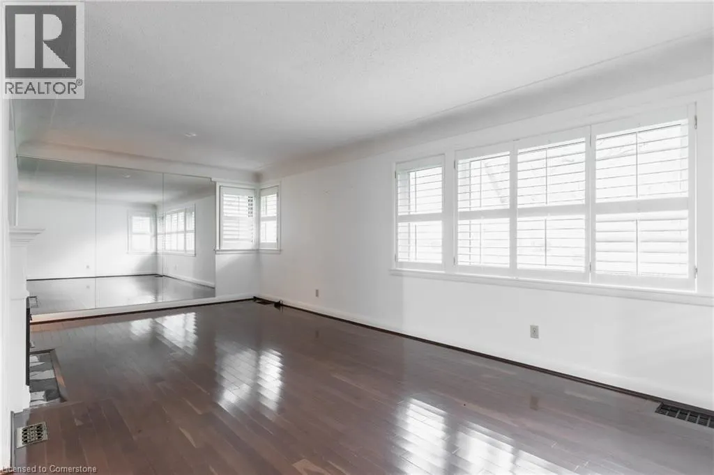 220 BELVENIA Road