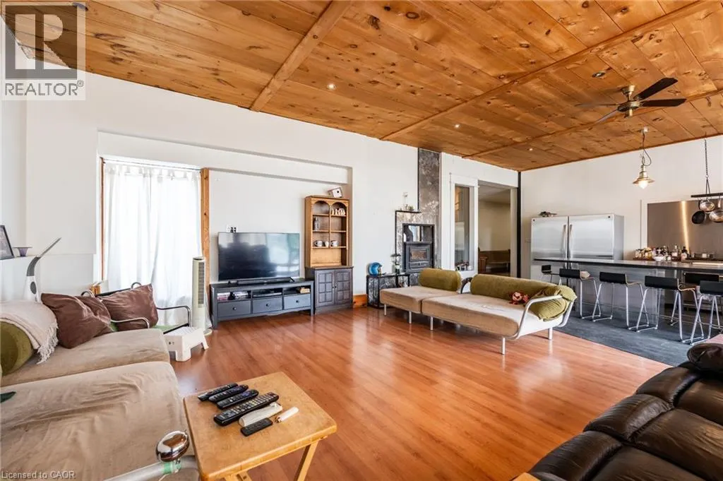 1090 BROCK Road