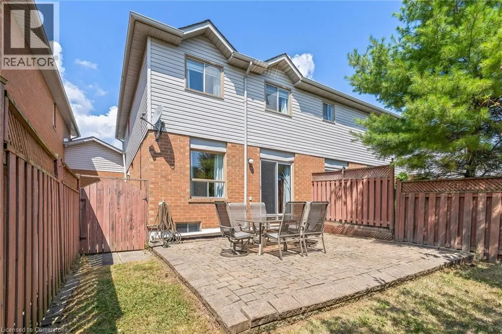 506 TAYLOR Crescent