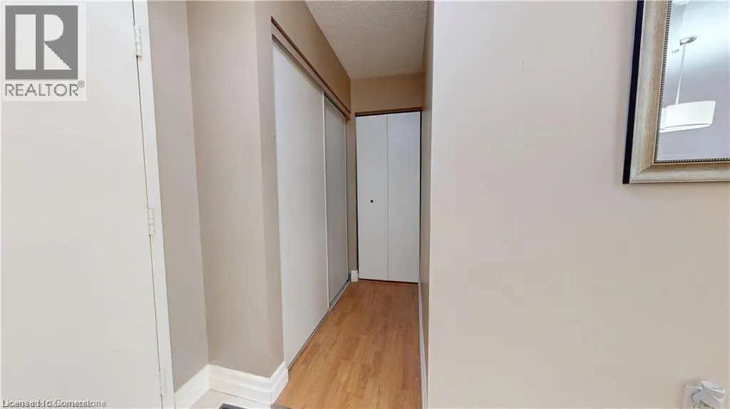 15 HOFSTETTER Avenue Unit# 403, #403