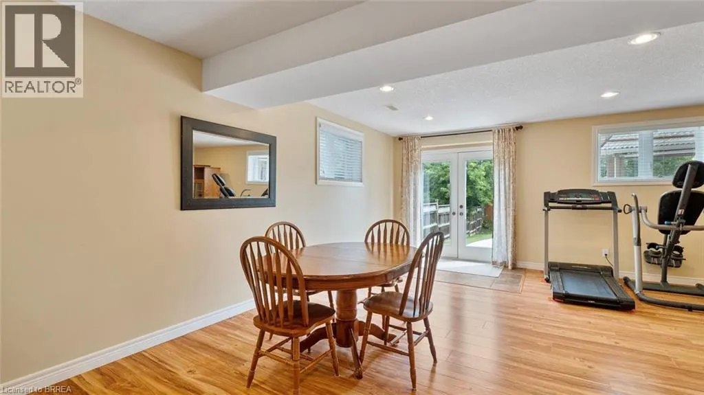 424 LAKEVIEW Drive