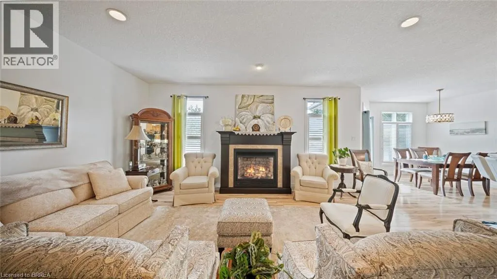 424 LAKEVIEW Drive