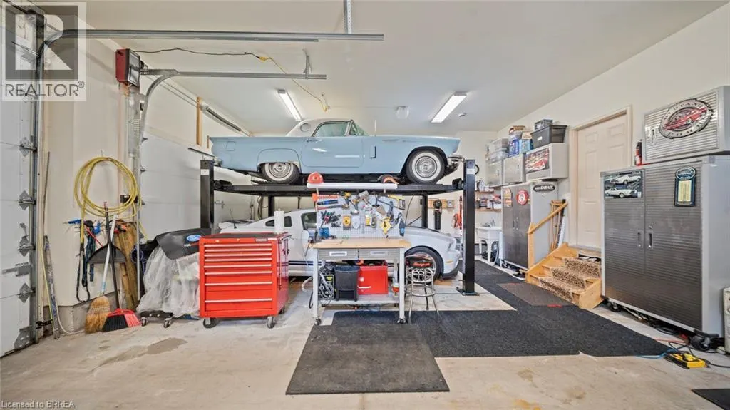 424 LAKEVIEW Drive