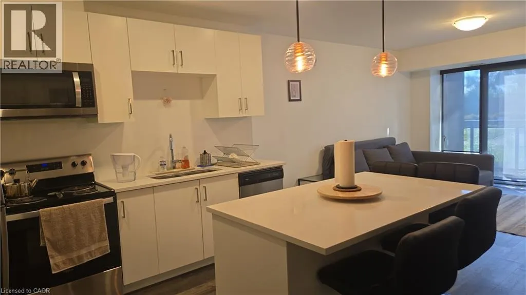 332 GOSLING Gardens Unit# 102, #102