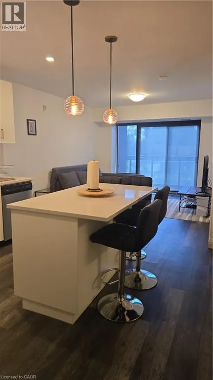 332 GOSLING Gardens Unit# 102, #102