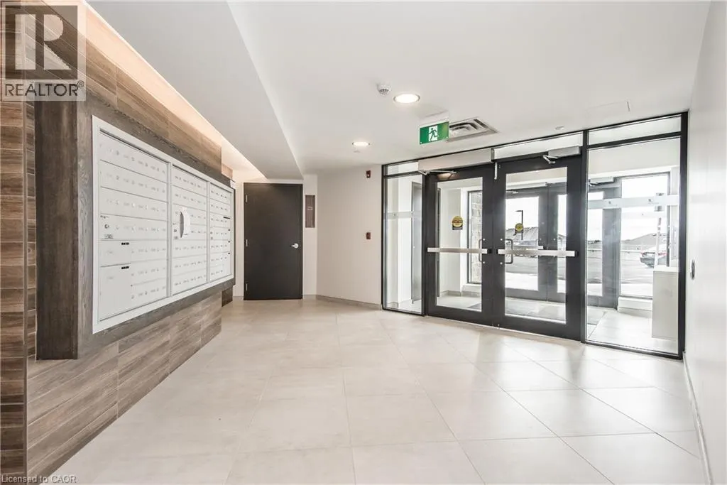 332 GOSLING Gardens Unit# 102, #102