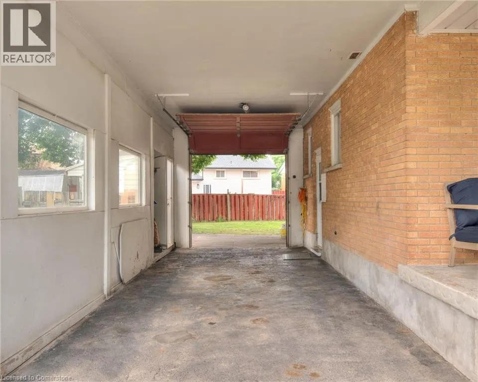 38 FAIRLAWN Road