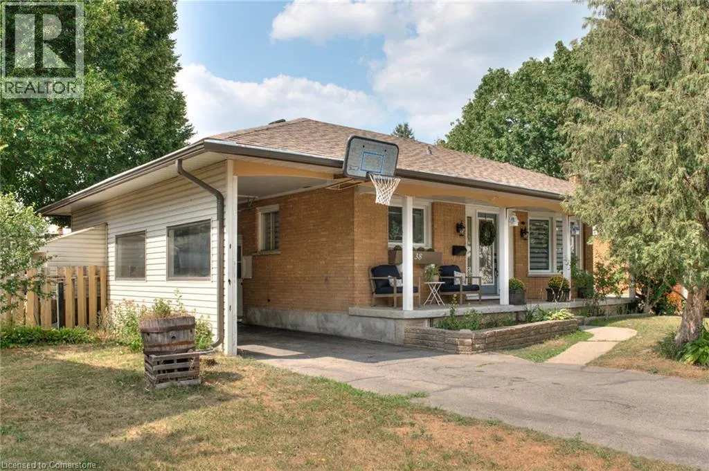 38 FAIRLAWN Road