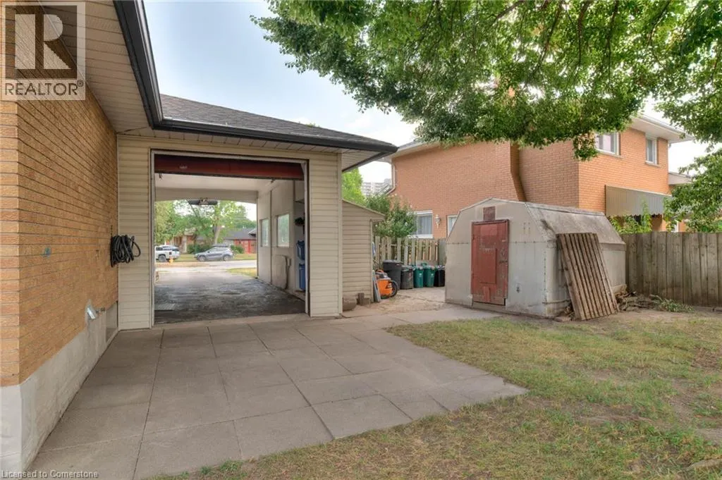 38 FAIRLAWN Road