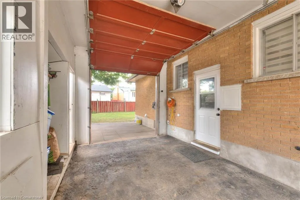 38 FAIRLAWN Road