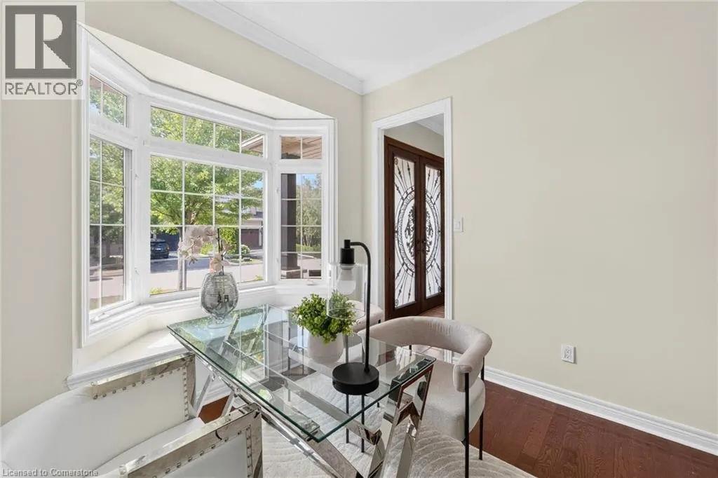 3322 FOX RUN Circle