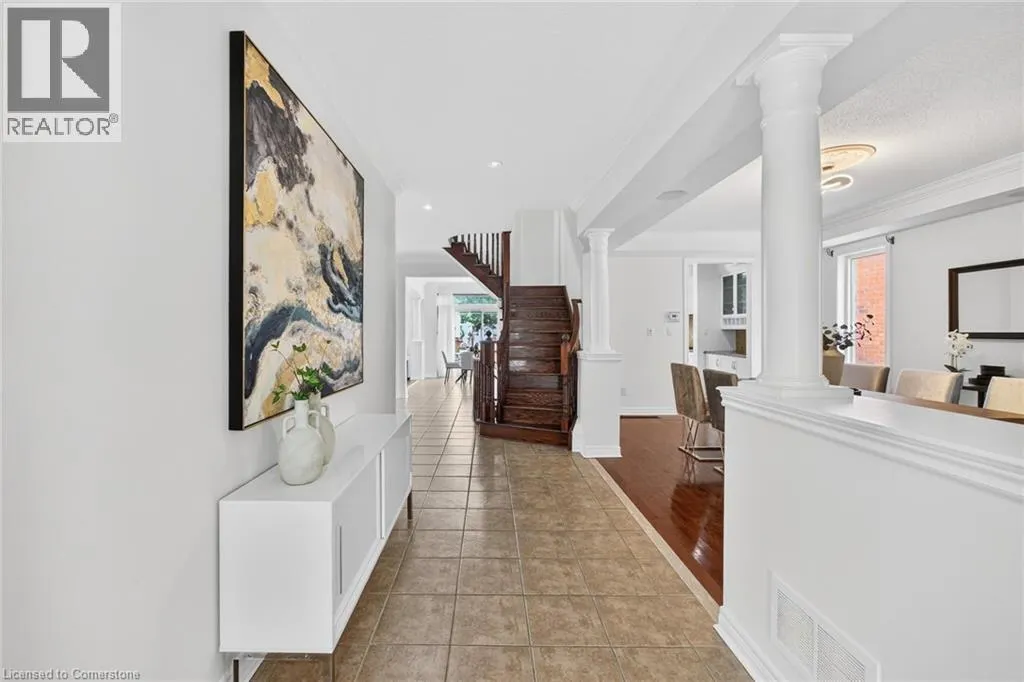3322 FOX RUN Circle