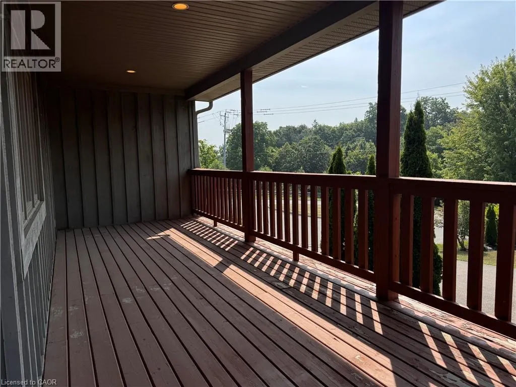 545 WOOLWICH Place