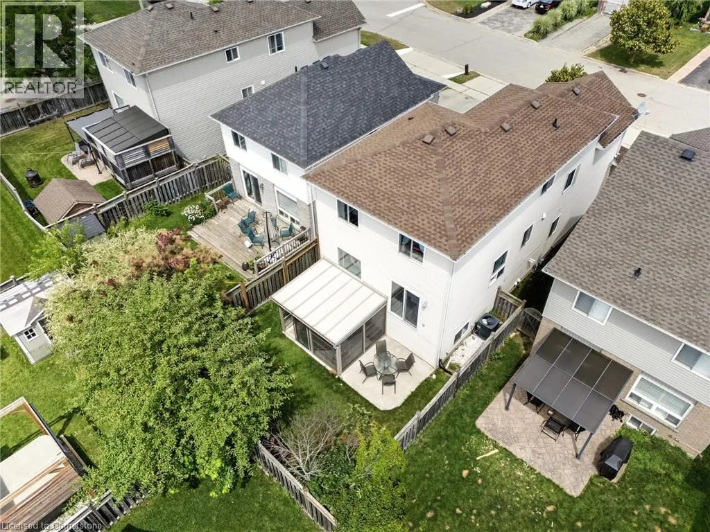 63 WAFFLER Crescent