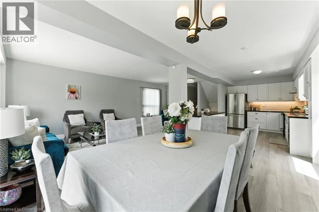 63 WAFFLER Crescent