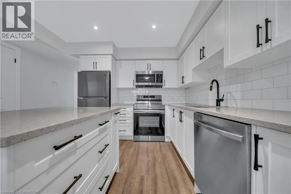 235 CHAPEL HILL Drive Unit# 11, #11