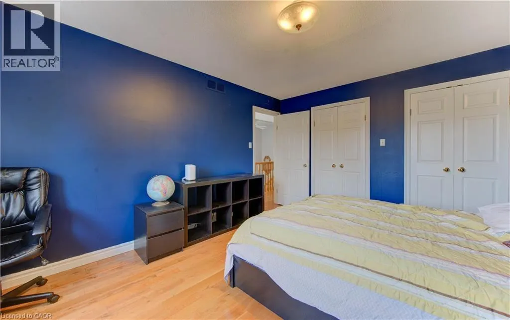 531 SANDBROOKE Court