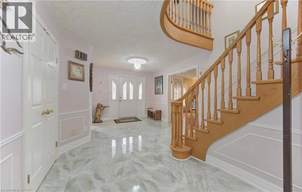 531 SANDBROOKE Court