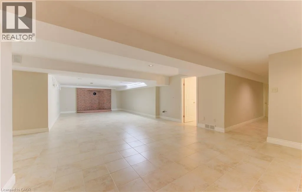531 SANDBROOKE Court