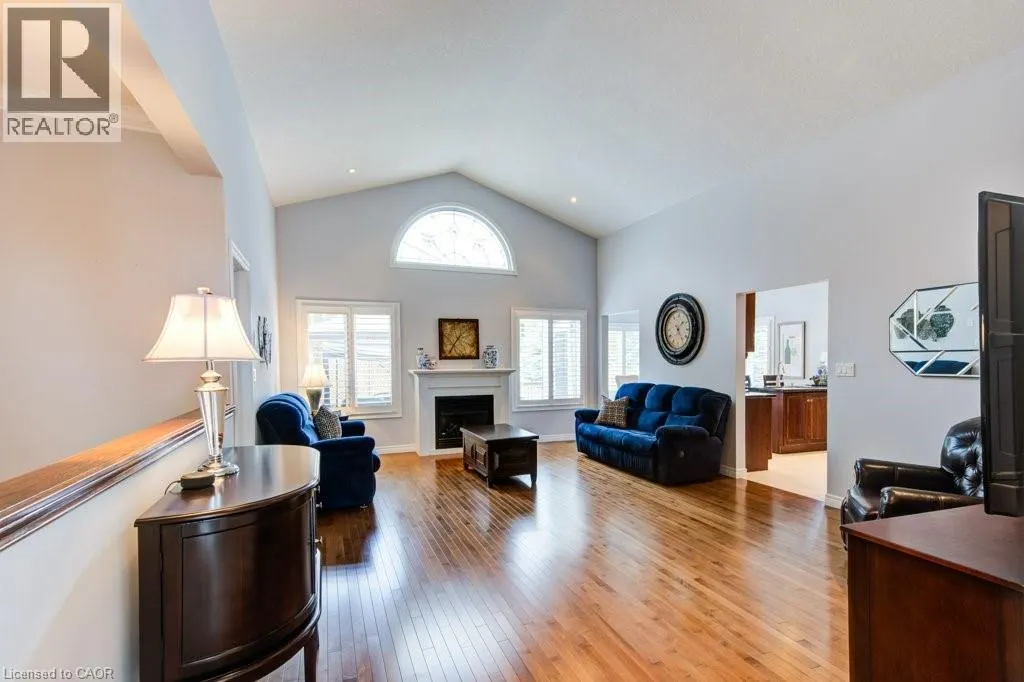 603 FOX HOLLOW Court