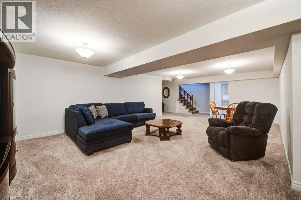 603 FOX HOLLOW Court