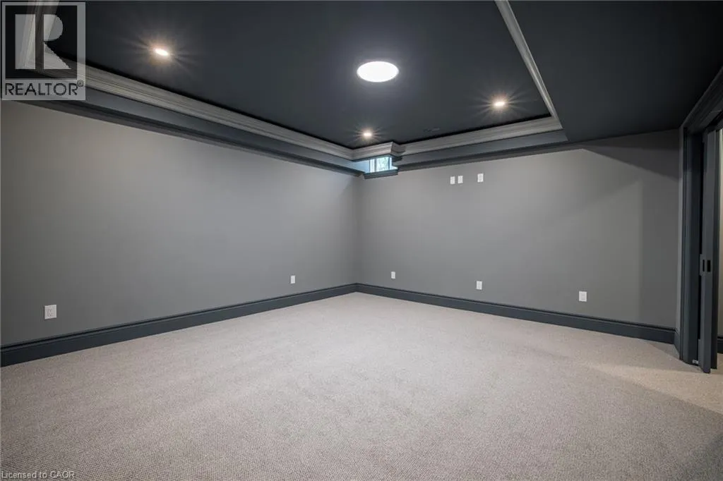 31 BAYSIDE Court