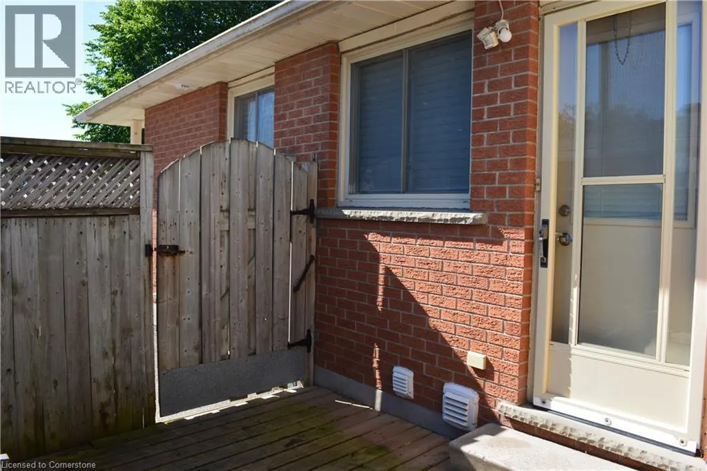 489 KINGSCOURT Drive Unit# B, #B