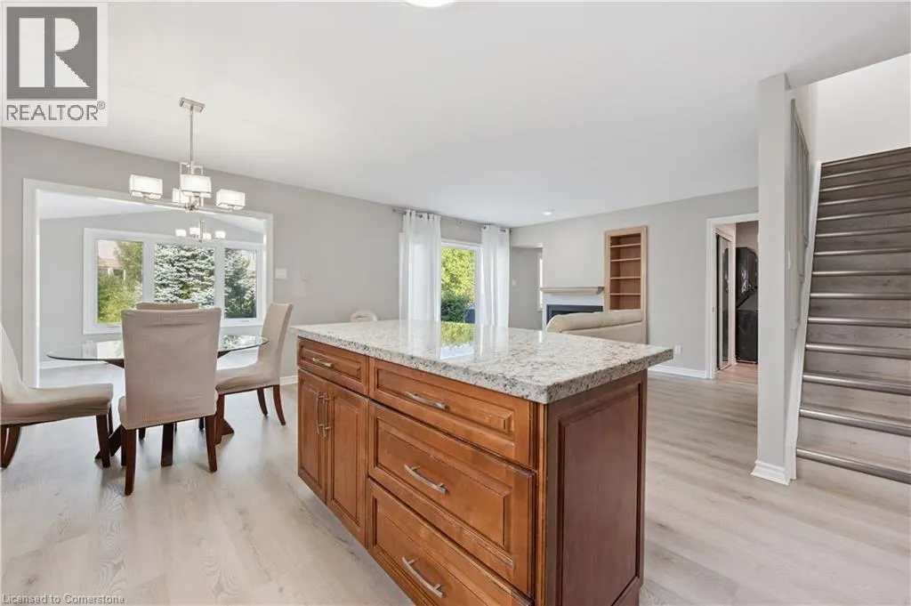 497 BRENTCLIFFE Drive