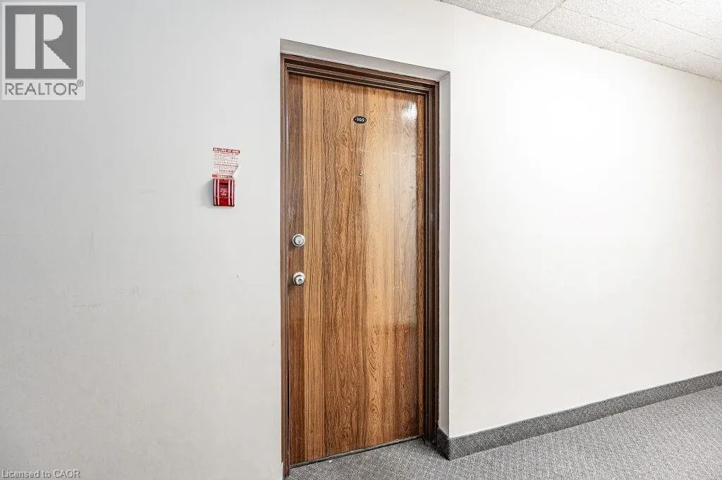 75 HAZELGLEN Drive Unit# 305, #305
