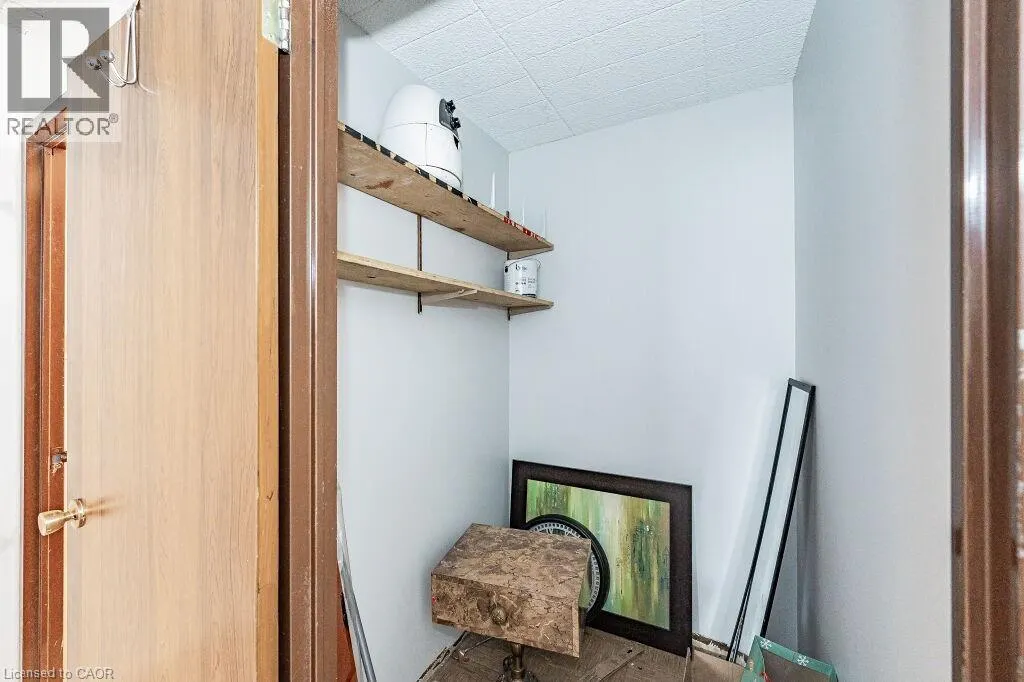75 HAZELGLEN Drive Unit# 305, #305