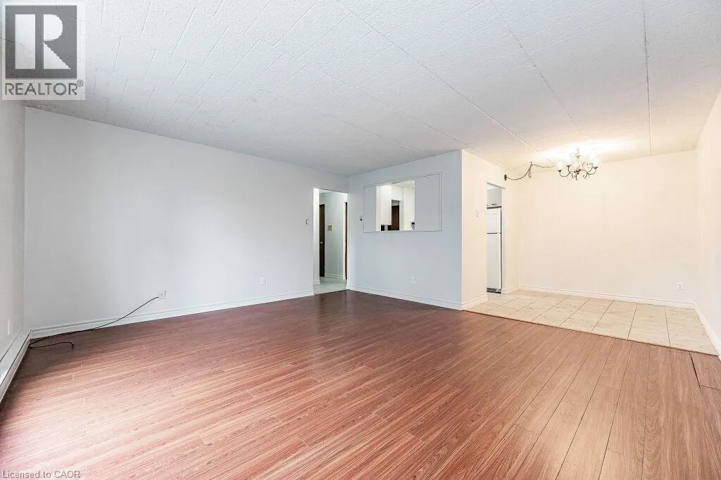 75 HAZELGLEN Drive Unit# 305, #305