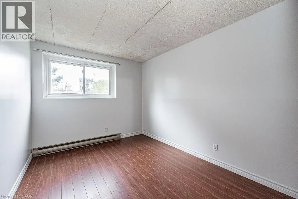 75 HAZELGLEN Drive Unit# 305, #305