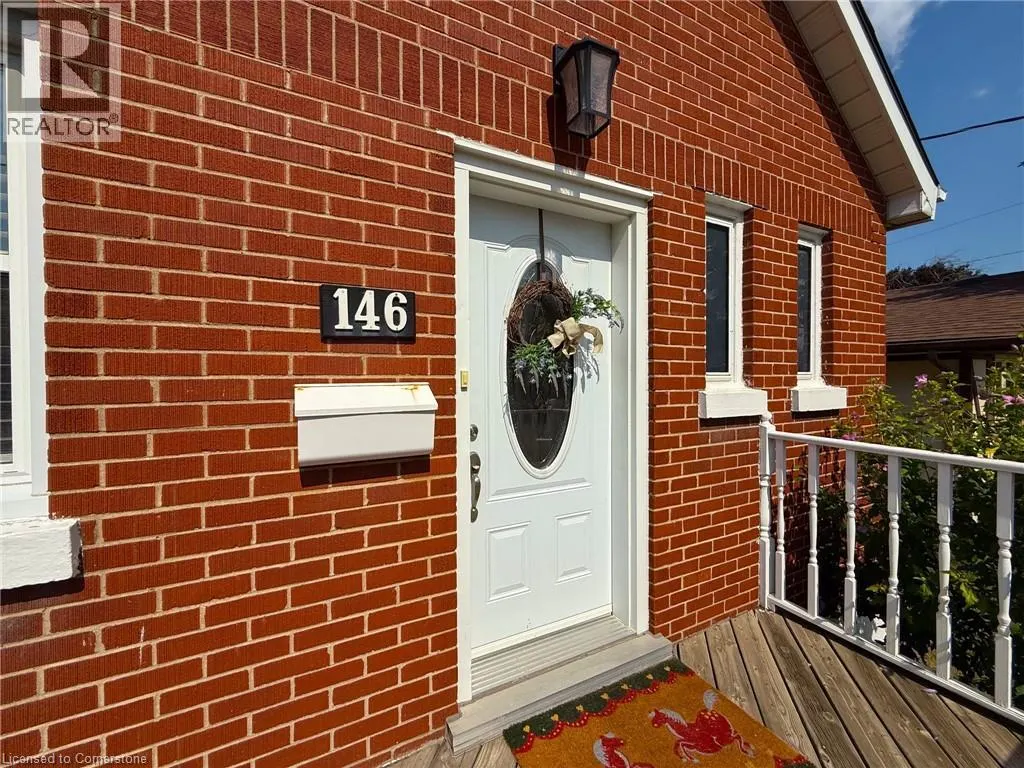 146 GRAND Street