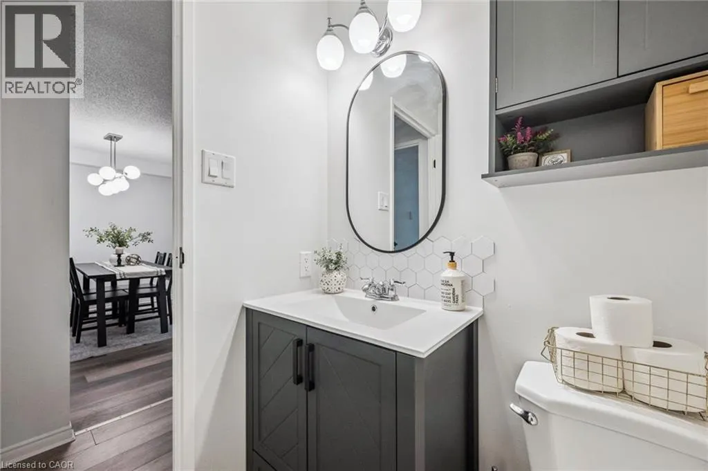 35 GREEN VALLEY Drive Unit# 304, #304